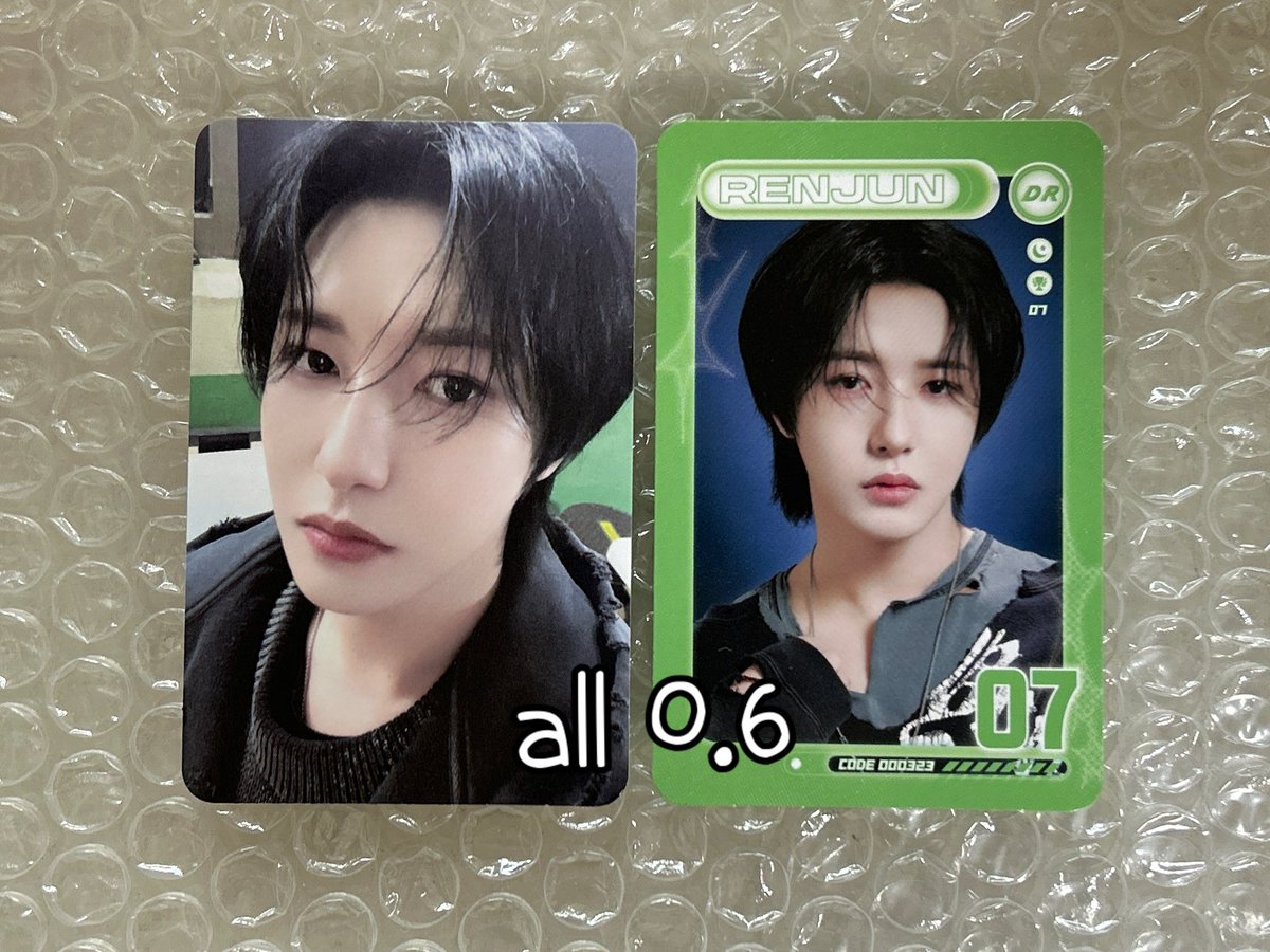 twinkleviolet's tweet photo. 엔시티드림 드림쇼4 앙콘 포카

지성 셀포 0.6
런쥔 세트 0.6

nct dream album poca sell wts photocard pob dream show 4 jisung renjun random trading card 마크 런쥔 제노 재민 해찬 천러 지성 앨범 랜덤 포토카드 포카 판매 양도 미공포 팬싸 대면 영통 특전 앵콜콘 드림쇼 https://t.co/3NHW6kl1CE