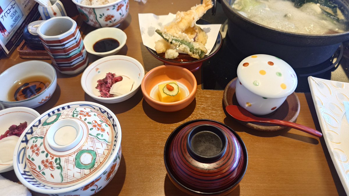 layzner36's tweet photo. 木曽路ランチ https://t.co/k73K3HuH9n