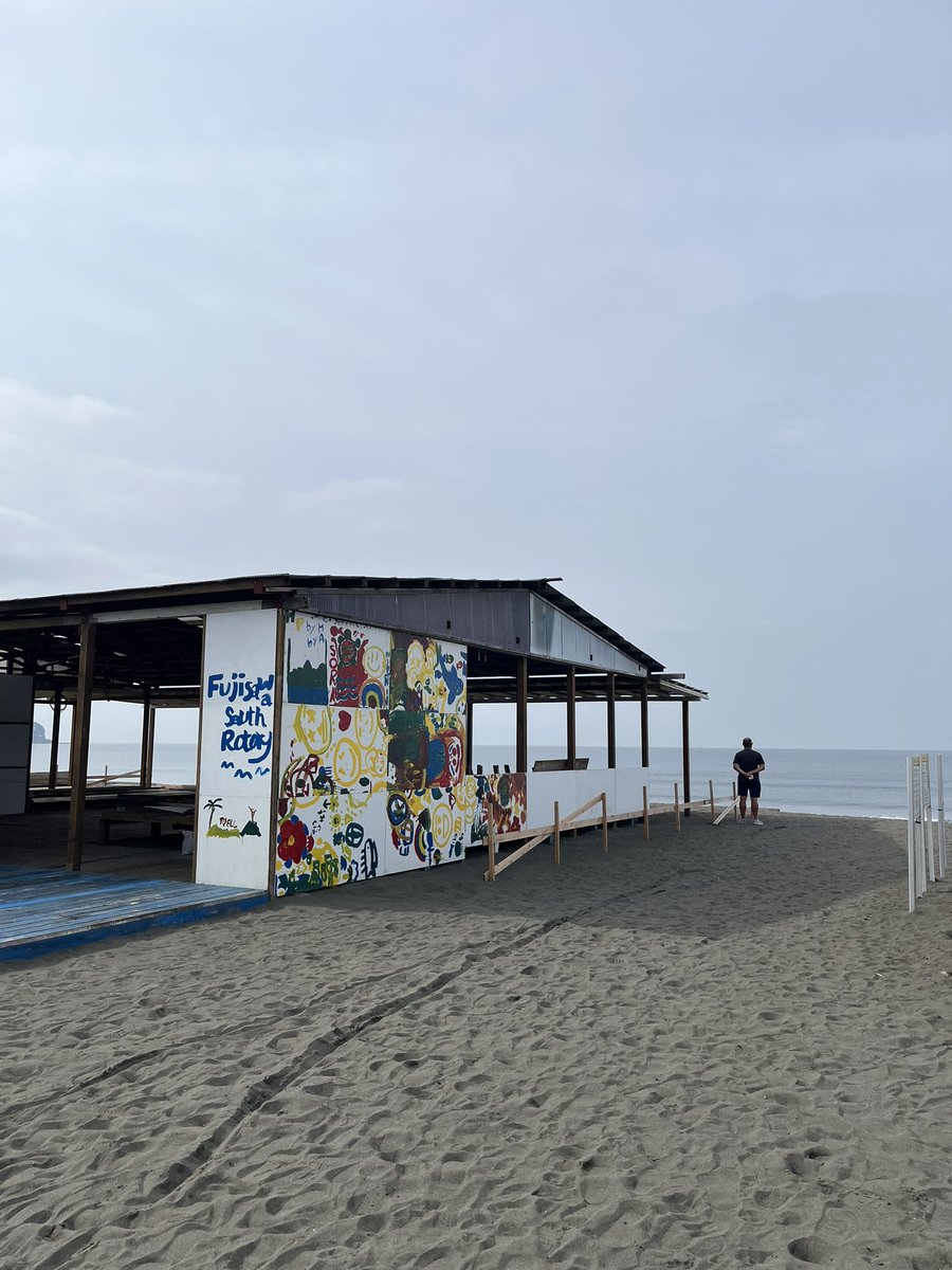 piro____kuru's tweet photo. 朝ラン🏃‍♀️‍➡️total 20km

400×8（r90"）→94〜96"
気温も湿度も高すぎず水浴びなし◎
400終わった後の海ジョグも心地良かった🏖️
アイスコーヒーうまーい
#ランニング #hyperion2 https://t.co/l3HpXK4Vsv