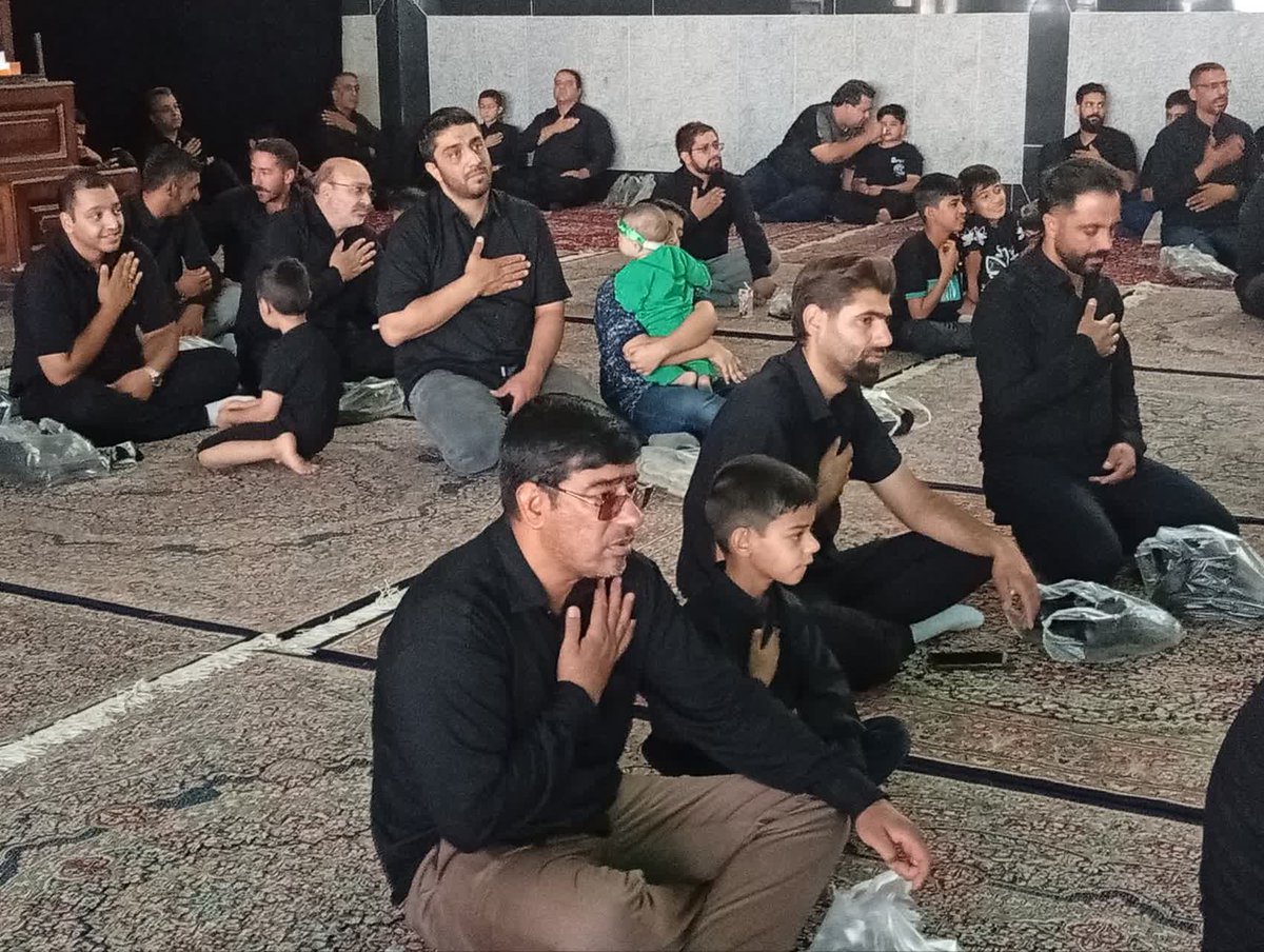 Haste817499's tweet photo. عاشورا به ما می‌آموزد که زیرساخت تمدن، عدالت و آزادی است؛ نه اقتصاد و تکنولوژی صرف.
#یا_لثارات_الحسین https://t.co/RTpjGmjjQx