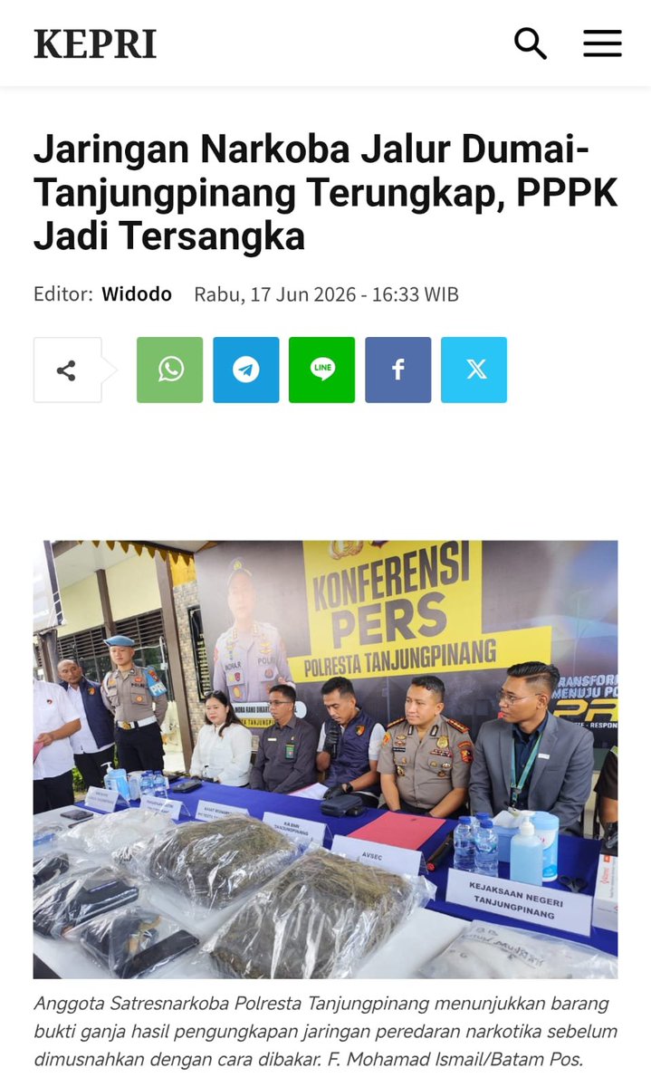 jisso_12's tweet photo. Kerja nyata yang luar biasa dalam memberantas narkoba! Membantu Melayani Negeri. #BaktiUntukindonesia https://t.co/nroC5q8zfB