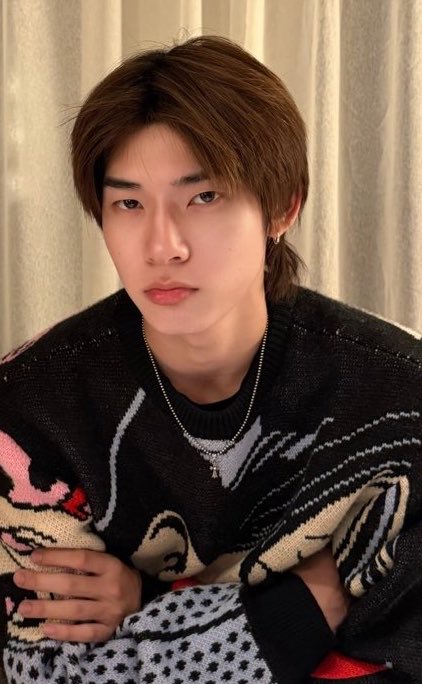 Cloudyy_G's tweet photo. เค้าไม่ได่งอน 😕                  ทิ่รักเปิดประตุให้พิ่ก่อน 🥺 https://t.co/zyZCAYRI6c