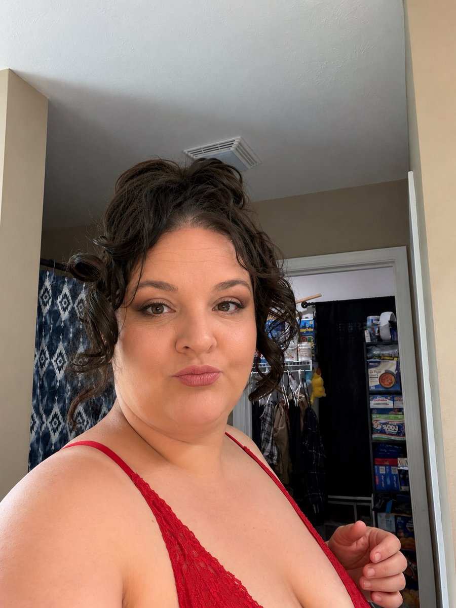 PointonFam's tweet photo. Come spend some time with me. https://t.co/qWNWoEiNNk