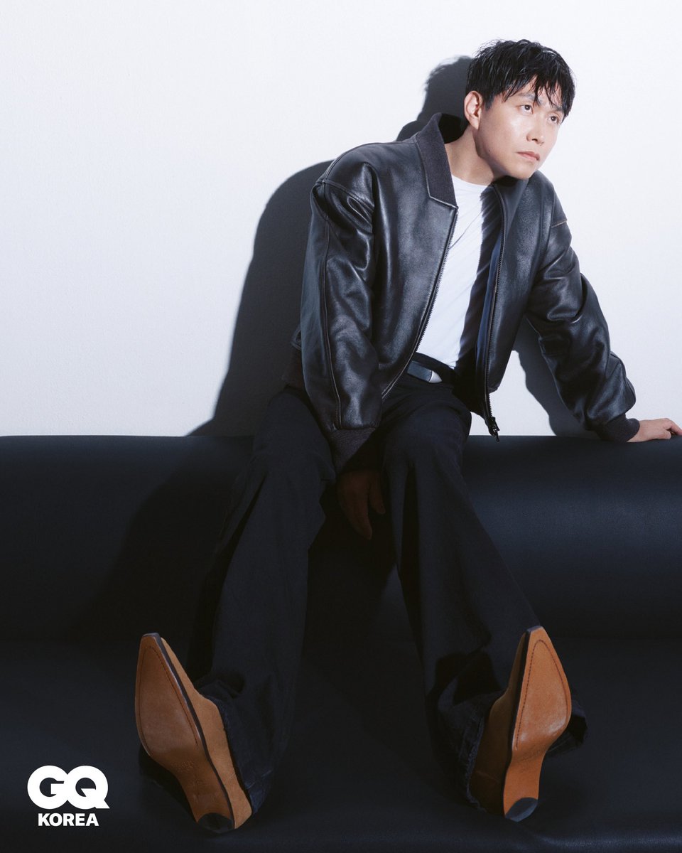 PrainTPC's tweet photo. [오정세]

오정세 배우의 담백한 카리스마가 묻어나는
'GQ' 7월호 화보 공개 🖤

#오정세 #OhJungse
#GQ #GQKOREA #지큐코리아 https://t.co/QcUOSjTJLS