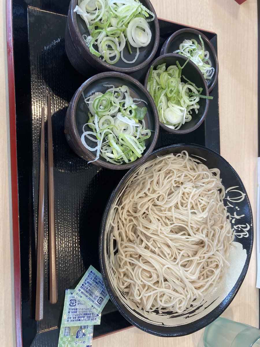 take7770's tweet photo. ざるそばランチ🍙 https://t.co/kUrDIsduAT