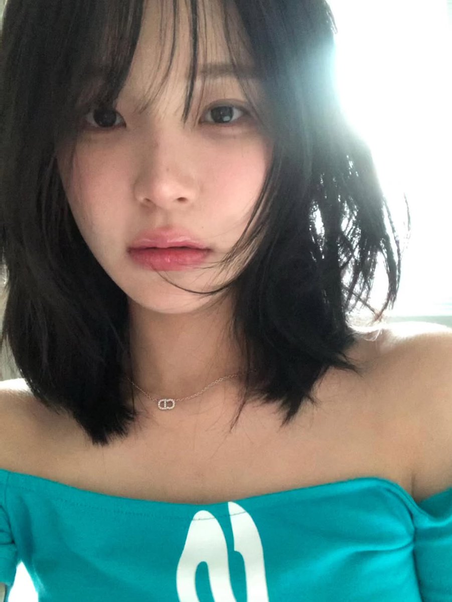 fiq_D_flover's tweet photo. [🍯 jiheonnibaek] -Instagram Update-

Mint

#백지헌 #BaekJiheon
#fromis_9 #프로미스나인 
@realfromis_9 https://t.co/hYqlxRmxet