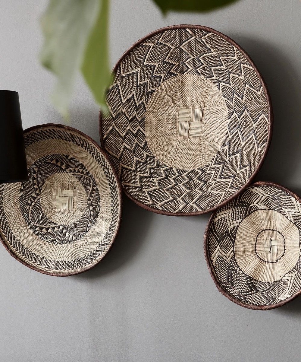 __craftplug_ug's tweet photo. Tonga baskets available in stock. 0770721434 https://t.co/jnZVv3tLk8