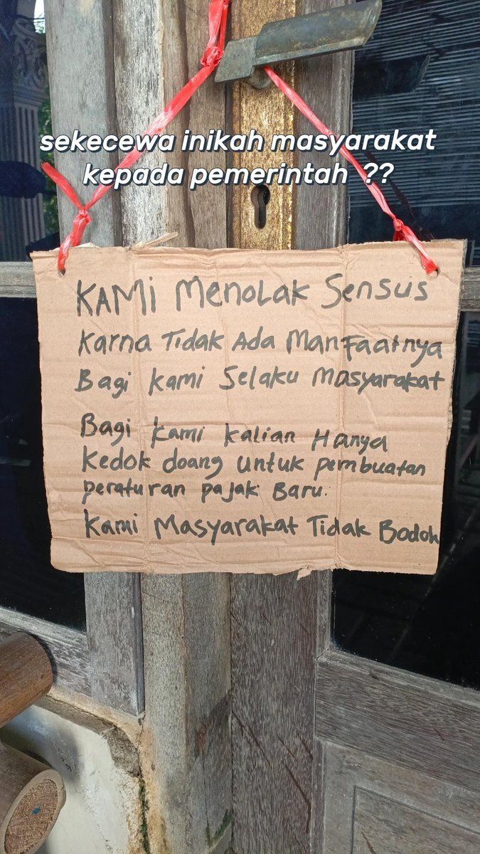 rangga_ga555's tweet photo. @LambeSahamjja sudah semakin eneg rakyat sama pemerintah...hati² dgn urusan perut wahai wakil² rakyat https://t.co/VNhwu37wIj