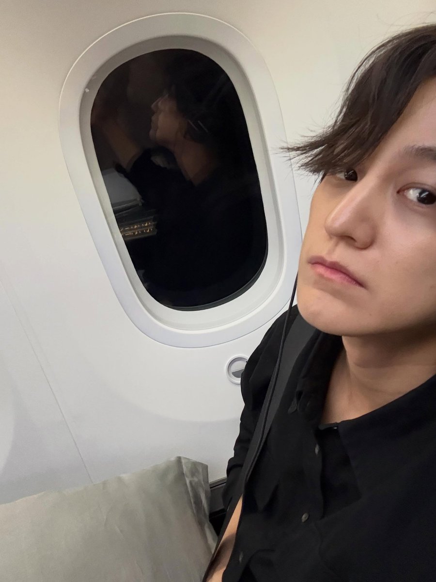 rlaqja7's tweet photo. 아니 야발 실화야 진짜?……….. https://t.co/f6C1Cmh2AL