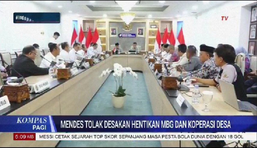 indrappd009's tweet photo. MBG adalah Program terpenuhinya standar gizi anak dan ibu hamil di Indonesia, KDMP menguatkan ekonomi Masyarakat Desa secara berkelanjutan
#Yandrisusanto
@ArizaPatria 
@KemensetnegRI 
#kementeriandesapdt 
#BPSDMKementeriandesaPDT
#TPPmenguatkanMBGdanKDMP https://t.co/IWoOtVj7Ll