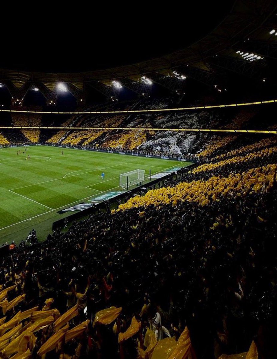 ittfc30's tweet photo. هذه اكبر حالة جمود يمر بها الاتحاد في تاريخه ..

ليس الحديث عن تعثر فترة صعبة فقط ، الحديث الحقيقي عن غياب واضح في الرؤية والتخطيط وسرعة اتخاذ القرار ، النادي يحتاج الى عمل منظم وخطوات مدروسة تعالج الاخطاء وتعيد التوازن للفريق لكن انا لا اثق في جميع المتواجدين داخل النادي بدون استثناء ..

نحن لا نطلب المستحيل ..
نريد فقد رؤية مشروع واضح بدون تخبطات ! 

الاتحاد يملك التاريخ العظيم و الجمهور العريق 🏆 
لكن يحتاج الى من يعمل بحجم هذا الكيان 💛
