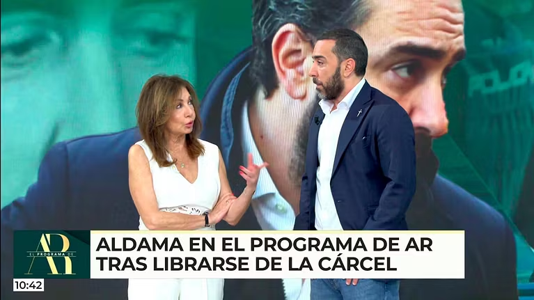 blvcom's tweet photo. 🎉 @elprogramadear en @telecincoes obtuvo 1.230.000 ESPECTADORES ÚNICOS (AA).
🤗 El programa consiguió 315.000 espectadores de audiencia media y un 13,3% de cuota de pantalla.
#ElProgramaDeAR #Audiencias📺📊 https://t.co/y8PCUqHxDb