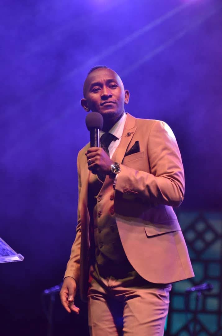cedrick_mujuni's tweet photo. Day 1 Time
Day 2 weather,
Day 3 earth and food

Gen 8:22 While the earth remaineth, seedtime and harvest, and cold and heat, and summer and winter, and day and night shall not cease.
#ProphetElvisMbonye https://t.co/bXxhCykNq9