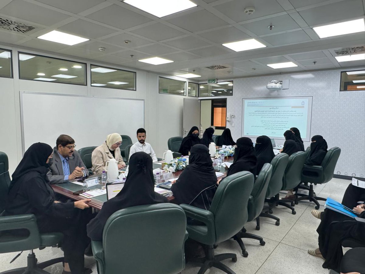 IMSIU_Quality's tweet photo. تهنئة: لـ #الإدارة_العامة_لمدينة_الملك_عبدالله_للطالبات بـ #جامعة_الإمام لحصولها على شهادة نظام إدارة الجودة (ISO 9001:2015)، بإشراف مباشر من فريق #عمادة_التطوير_والجودة؛ تأكيدًا 
على ترسيخ الجودة، ورفع كفاءة الإجراءات، واستدامة التميز المؤسسي في الجامعة. https://t.co/oUKSVtLmib
