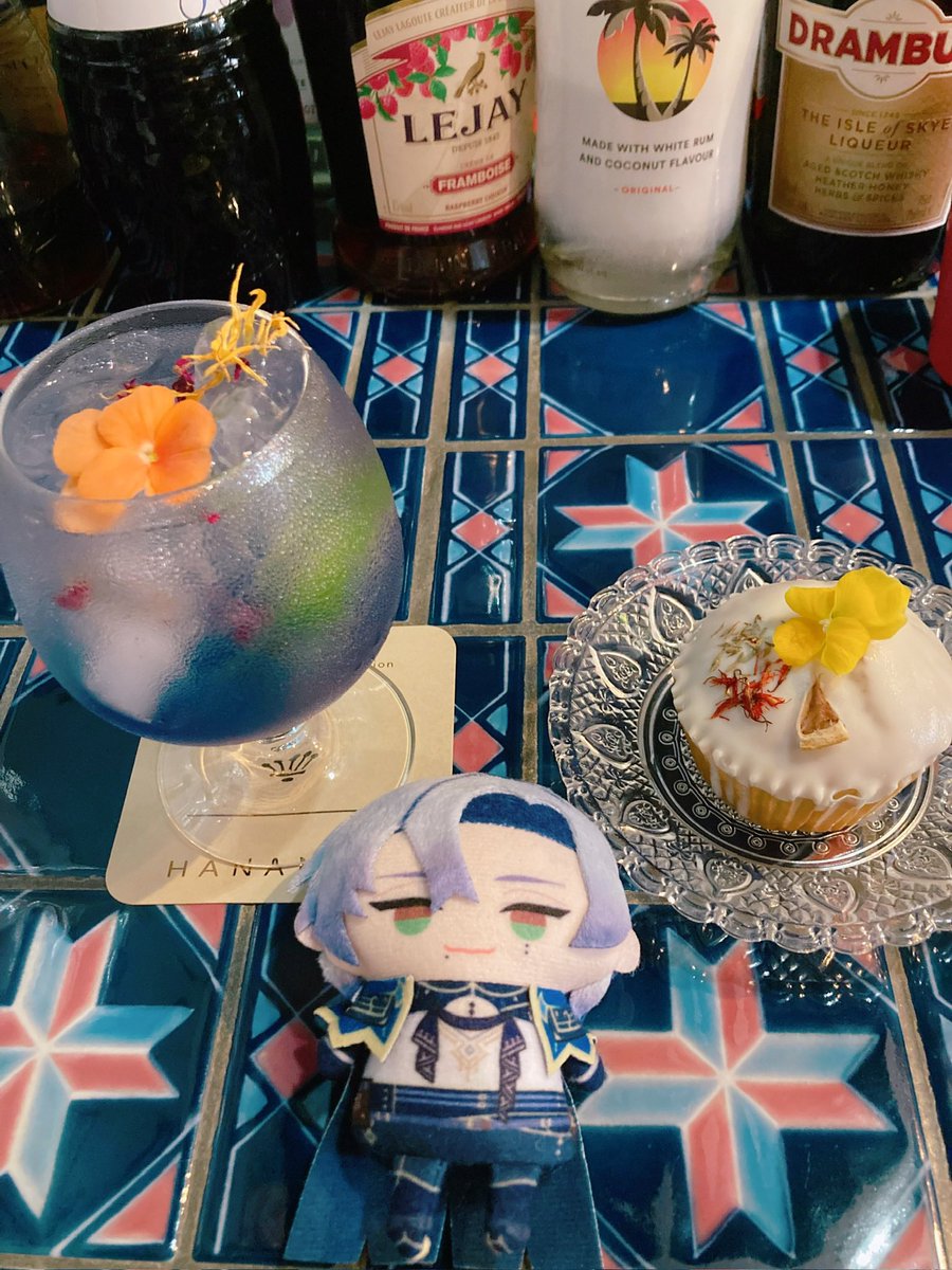 usmmdisk's tweet photo. 梅雨イメージのカクテル🍸☂️ https://t.co/ocsrJsciam