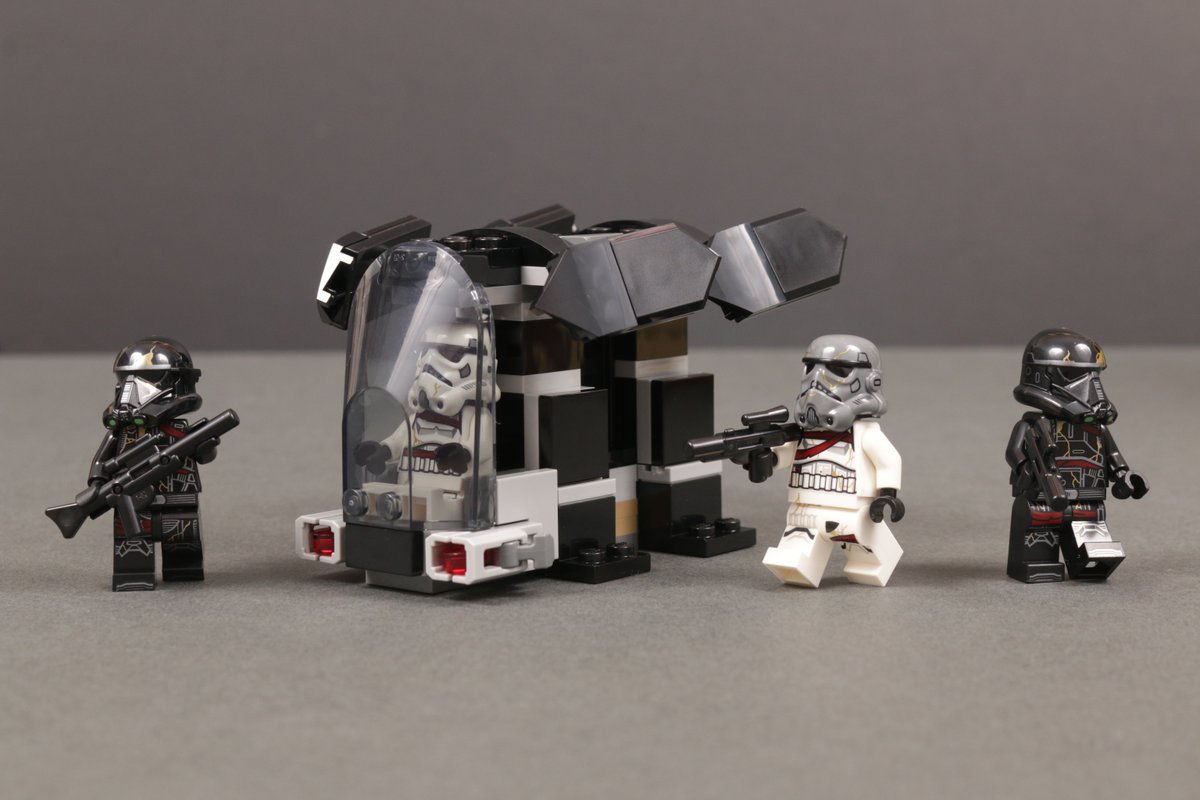BrickFanatics's tweet photo. An upcoming LEGO Star Wars magazine will give fans the chance to pick up a unique minifigure without having to buy its accompanying set.

https://t.co/DawTqf12Ma

#LEGO #StarWars #LEGONews https://t.co/kfWx7GfEIt