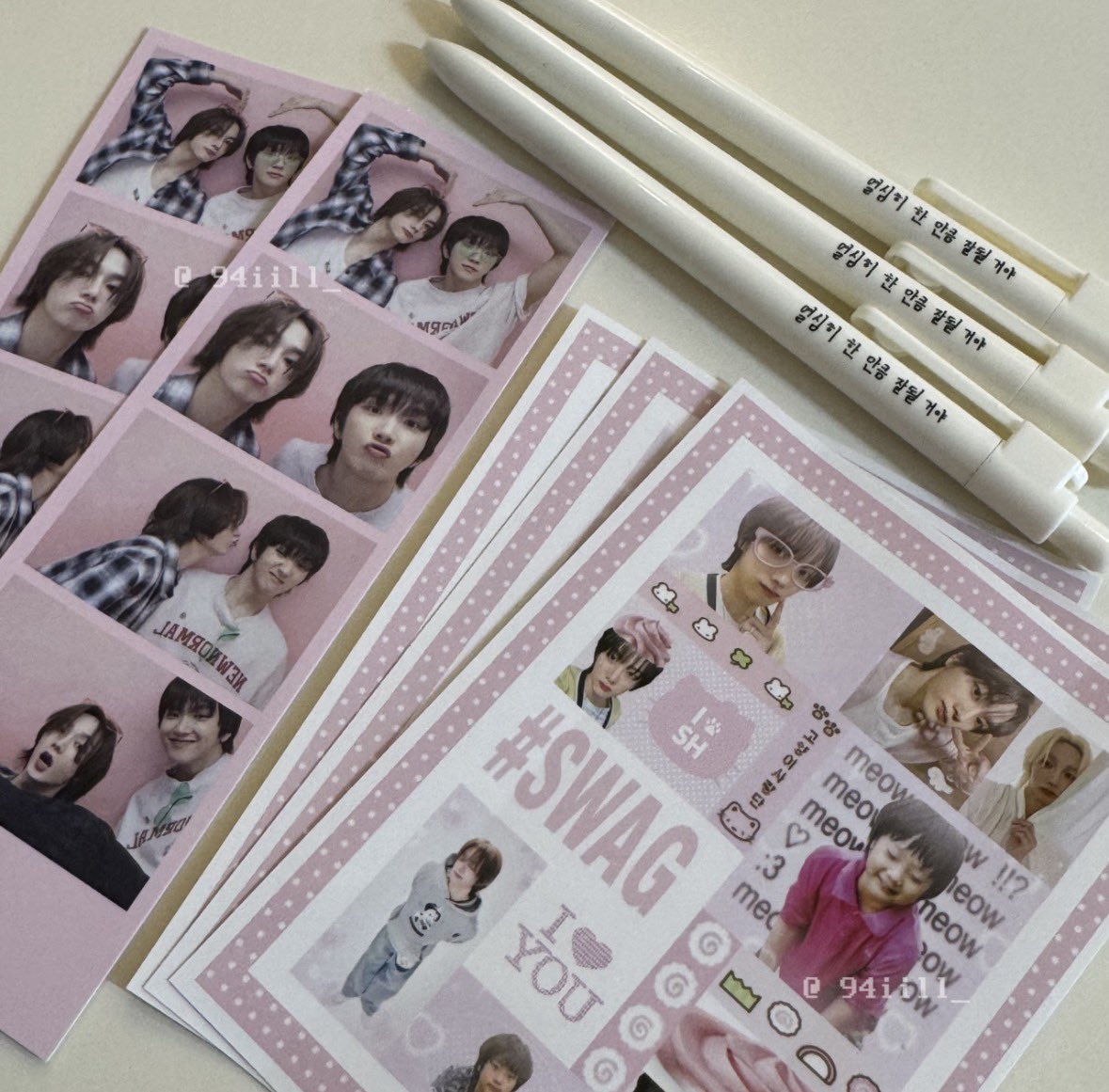 94iill_'s tweet photo. ♡ BOYNEXTDOOR TOUR 'KNOCK ON Vol.2' IN SEOUL 나눔 ♡ 

성호 손글씨 각인 볼펜 / 프리쿠라 / 눈냥즈 네컷사진

> 날짜 - 7/17  7/18 (첫콘 중콘)
> 시간 및 장소 - 당일 나눔 10분 전 공지
> 인증 - 게시물 맘찍 + #RT

맞나눔 DM!🪽 https://t.co/7KDXyR5GAW