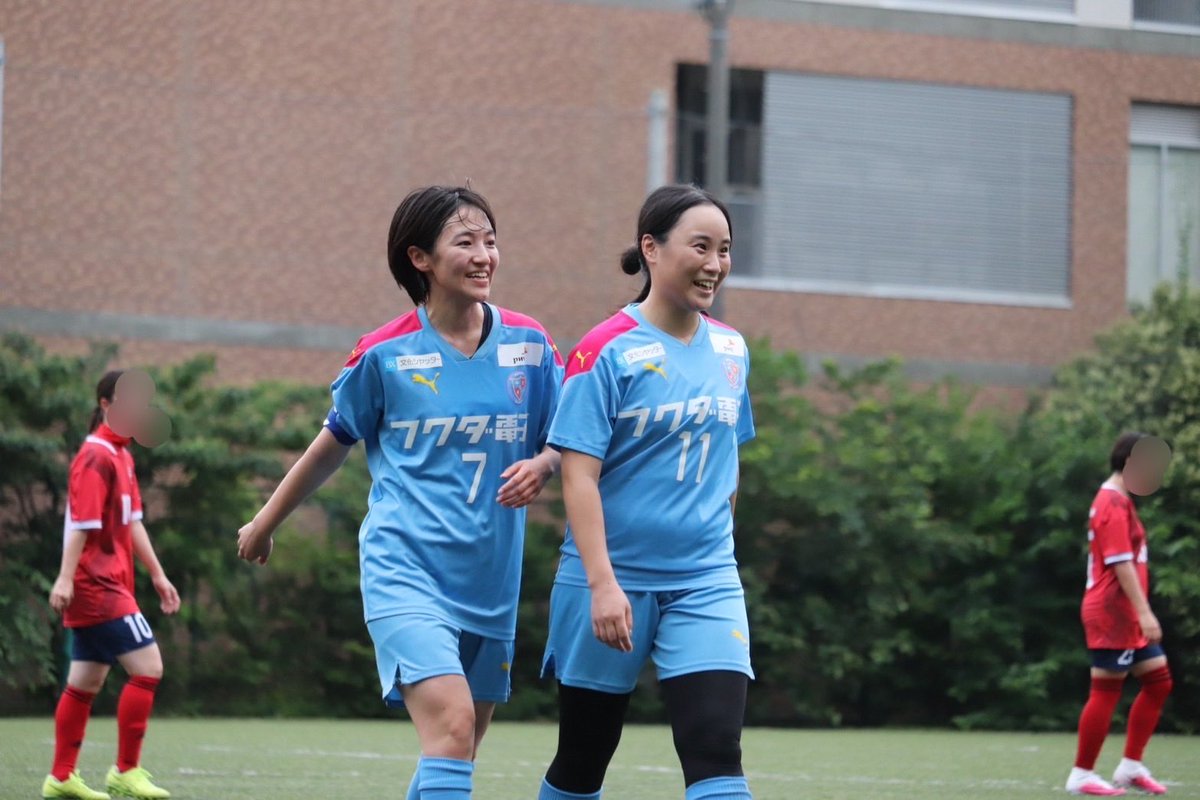 BunkyoLBLadies's tweet photo. ▼東京都女子サッカーリーグ2部　第3節

6/21（日） 文京LB Ladies vs FC.SERUM

1-0○（ゆりな)
@東京大学弥生キャンパス農学部グラウンド

試合開始から主導権を握るも、得点を取れない苦しい時間帯が続きました。残り5分でようやくゴールをこじ開けることができ、無事に勝ち点3を獲得できました！ https://t.co/wn8uI1fDTo