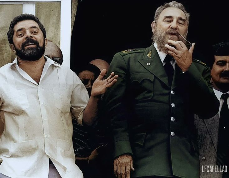 ultras_antifaa's tweet photo. Lula &amp; Fidel Castro. https://t.co/or0jmKXbTH