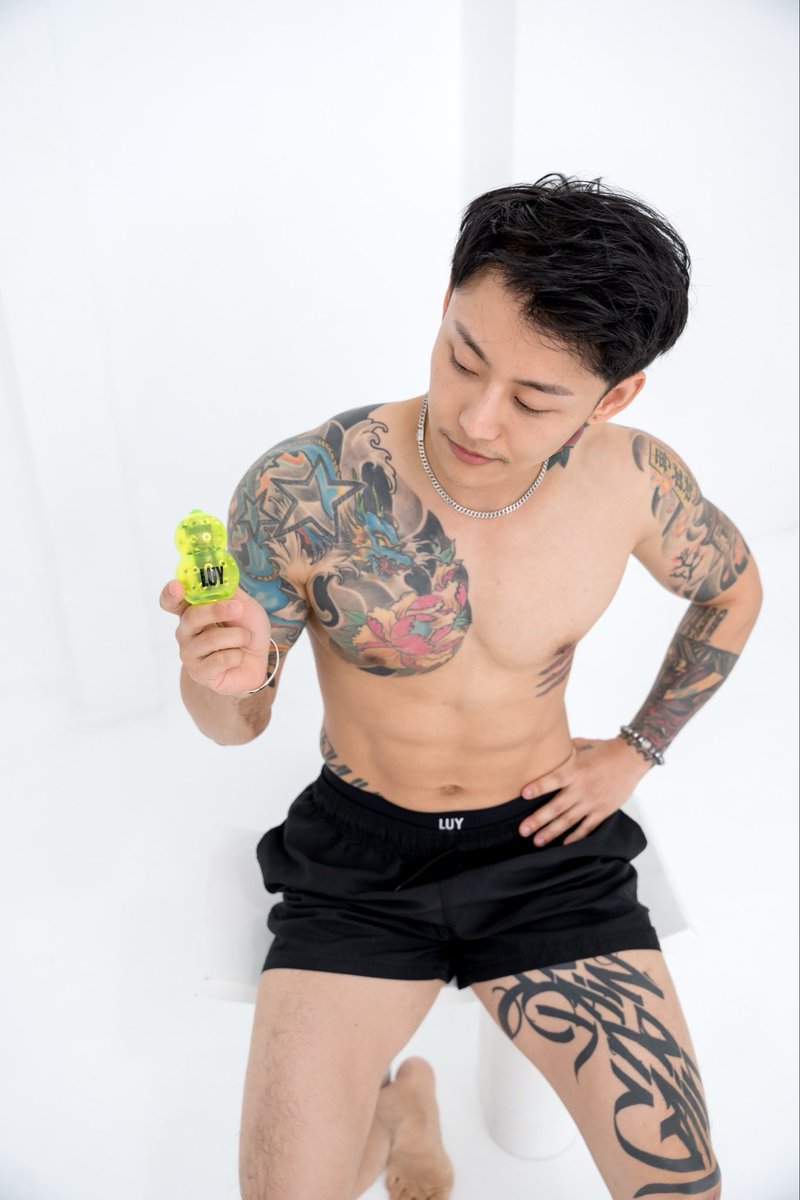 LUY_official's tweet photo. エピテーゼ専門店LUYです✨

いつも口コミやご紹介、本当にありがとうございます。

このたび、LUYのnoteを開設しました😊

エピテーゼに関する情報やお手入れ方法、制作への想いなどを発信していきます。

ぜひフォローしていただけると嬉しいです✨ https://t.co/EbiUpJDpIw

購入はこちら↓
https://t.co/JkM4gbWagB

#エピテーゼ　#LUY #元女子