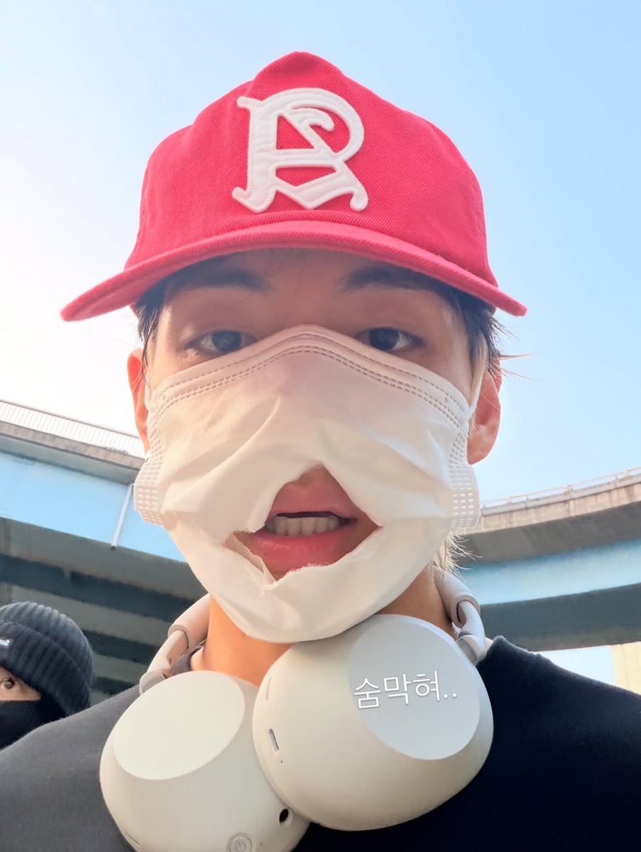 taewonns's tweet photo. Idc if its just me but it feels like I'm home everytime my thv posts an ig dump full of silly and adorable pictures resonating around his daily life 😭😭 https://t.co/n4VZttIdHN