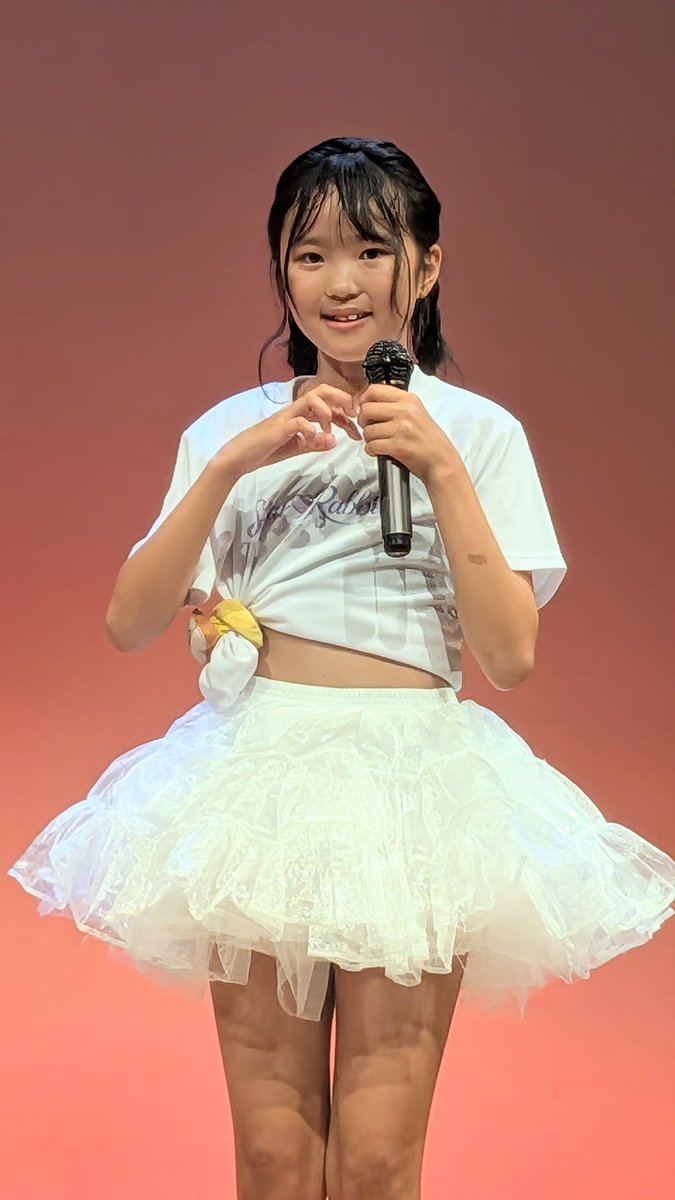 hirakawa1963's tweet photo. 佐賀エスプラッツホール☀6月13日
アイドルミュージックちゃんぽん
Star Rabbit🐰赤い彗星☄️あいか❤
スタイル抜群 将来楽しみ❤(ӦvӦ。)
#StarRabbit #福岡JSアイドル
#あいか https://t.co/r1pRtQCbL5