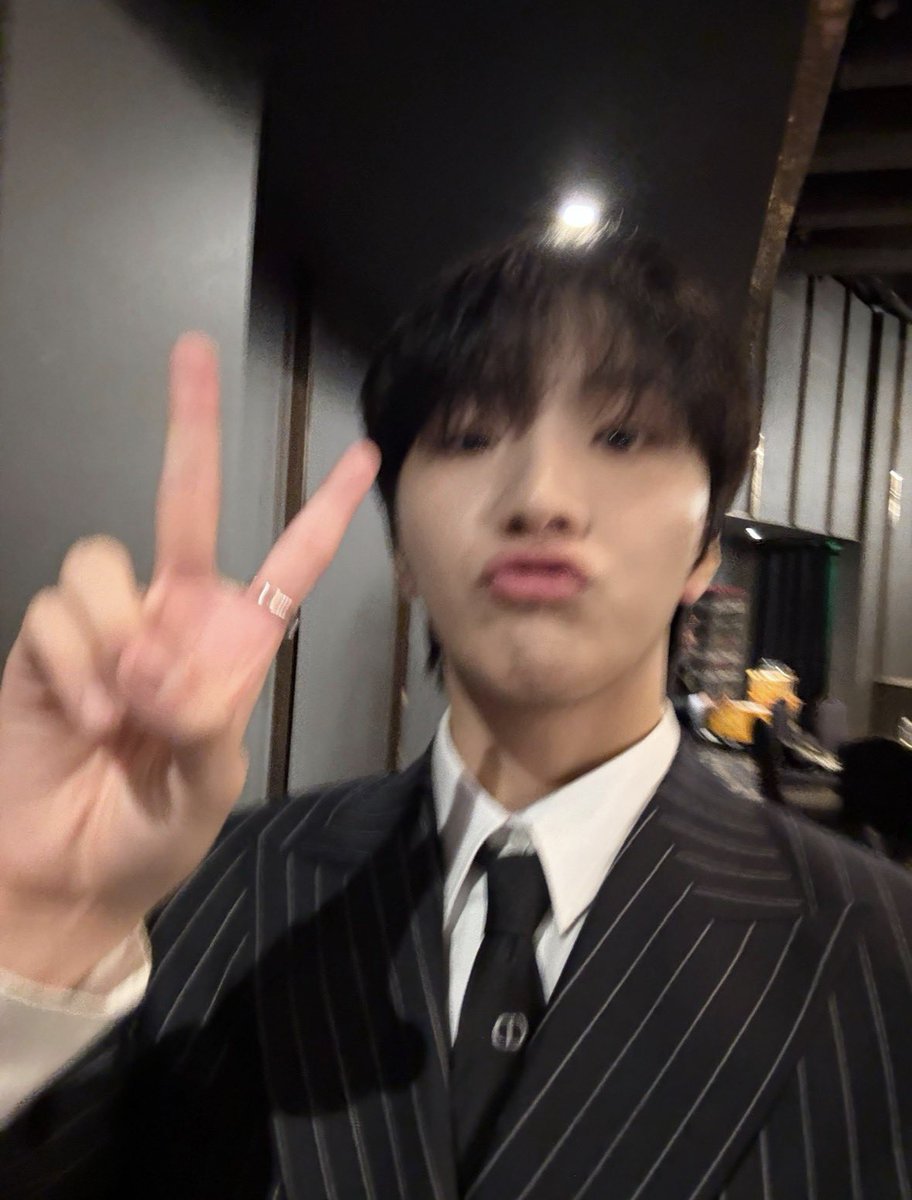 명다 tweet media
