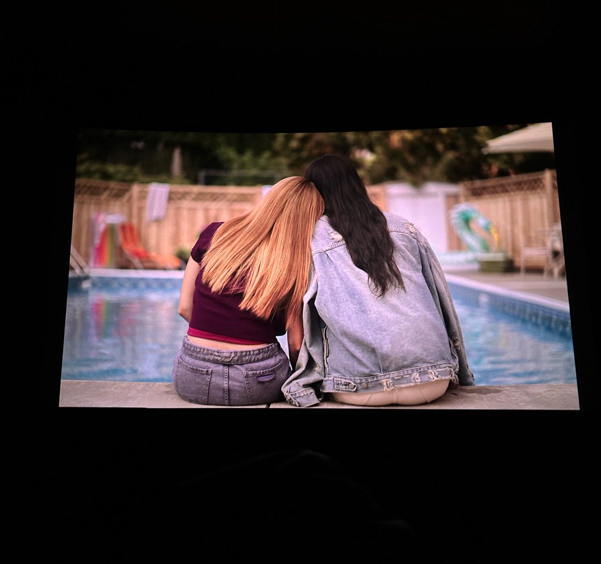 PERIODTRESKISHA's tweet photo. The girls like girls screening i went to was literally filled w lesbians like it felt so much more special. It lowk made me want to tear up. I literally wont ever stop talking abt this movie bc of the impact it had on me. https://t.co/0Pi6vWCqIC