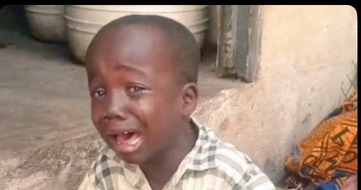 AlphaDonDave254's tweet photo. @WilliamsRuto Dawa imepenyeza 😂😂😂 https://t.co/8gcQ0JNaBs
