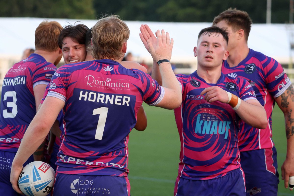 HurricanesRLFC's tweet photo. https://t.co/9rQv3hRwNi