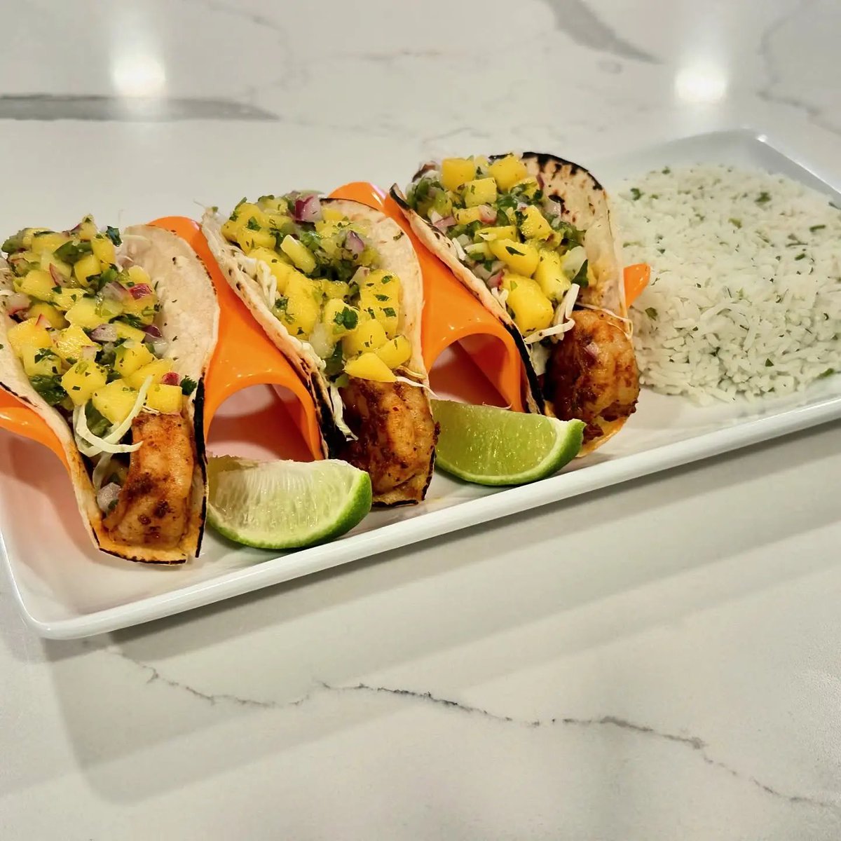 RasyStephens's tweet photo. I put together a few summer dinner favorites in one spot in case you’re looking for something good to make this week.

Tacos, chicken, seafood, bowls, pasta salads… pick what sounds good and run with it.

And if you make one, let me know which plate you went with.

Link below 👇🏾
https://t.co/TtjCFchmvW

— Reynaldo’s Cocina 📍

#ReynaldosCocina #SummerDinner #DinnerIdeas #Recipes
