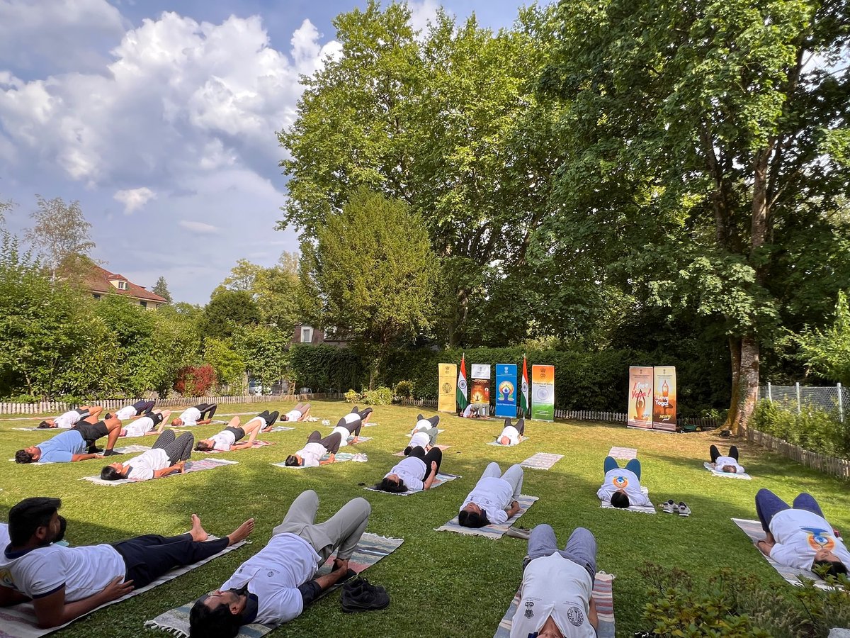 IndiainSwiss's tweet photo. A serene #yoga session by @IndiainSwiss brought together Ambassadors & members of the diplomatic community at  🇮🇳 House, #Berne, for the 12th #InternationalDayofYoga2026 celebrations.

Amb Kumar addressed the gathering, highlighting yoga’s universal message of #health, #harmony & #wellbeing. In the calm setting of  🇮🇳 House, the session became a moment of quiet reflection & #cultural connection, followed by light refreshments & warm exchanges among the diplomatic community.

#IDY2026 #YogaforHealthyAgeing #IDY2026inSwitzerland 

@MEAIndia @DrSJaishankar @PMOIndia @IndianDiplomacy @iccr_hq @PIB_India @DDIndialive @moayush