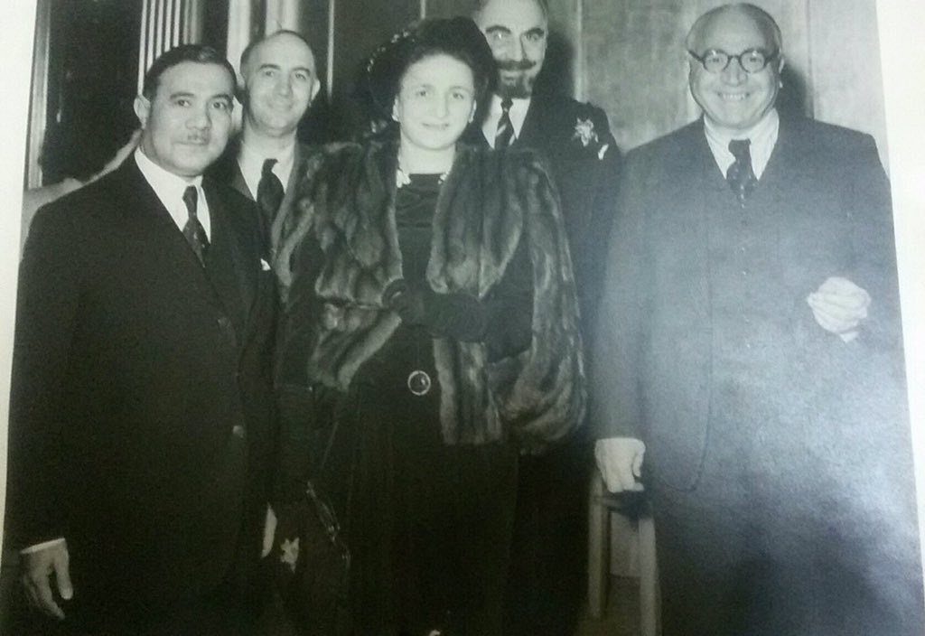 AlhusseinYaser's tweet photo. في #اليوم_الدولي_للمرأة_في_العمل_الدبلوماسي تحية لكل الزميلات الدبلوماسيات العراقيات 🇮🇶 .. ومنهن (بديعة الحصري) اول دبلوماسية عراقية، كما نستذكر الدبلوماسية (سهى الطريحي)، كما نستذكر  الشهيدة (عقيلة الهاشمي) والمضحيات في تفجير الوزارة الارهابي . 
وسعادة السفيرة صفية السهيل @safia_alsouhail 
تحية لتاء التأنيث الساكنة الدبلوماسية في يومها الدولي . 

#InternationalDayOfWomenInDiplomacy