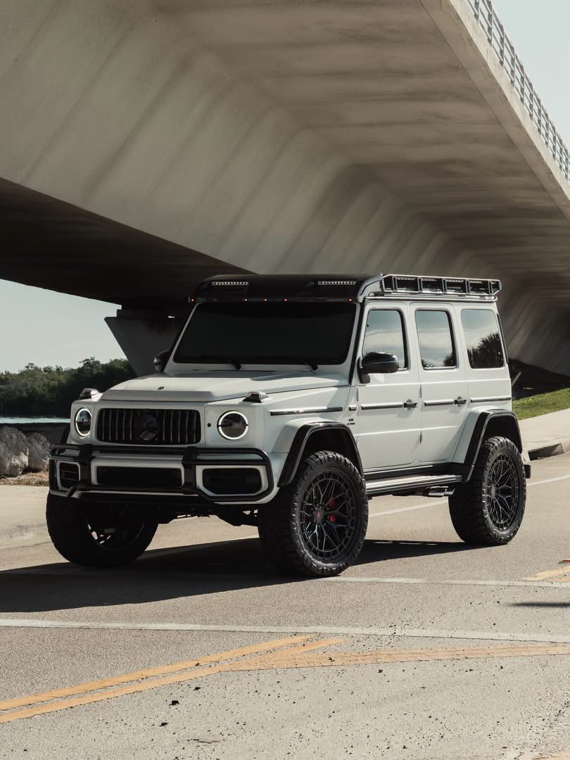Magnoli1709's tweet photo. Mercedes-AMG G63 4x4 🩶 https://t.co/XQJaPBcW8K