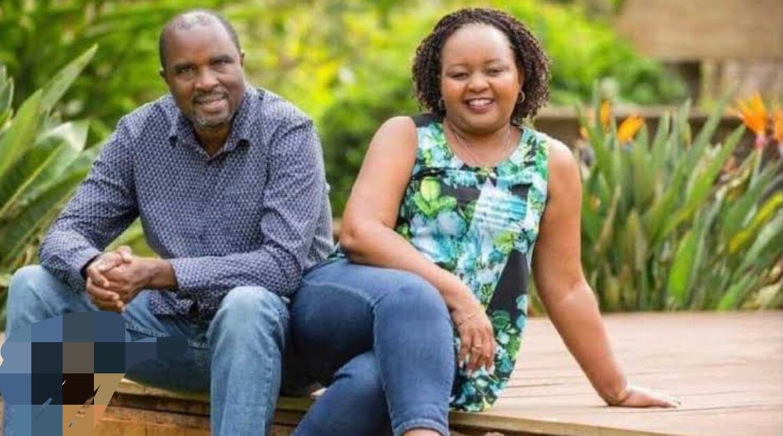 KijanayaKabras's tweet photo. 🚨Kirinyaga Governor Ann Waiguru and her husband Kamotho Waiganjo have quietly separated.

They first met in 2009 during the constitution-making process. 

Both were working as consultants for parties negotiating the new constitution.

The two fell in love at Likoni ferry in Mombasa while heading to a constitutional forum. 

They shared a simple meal of bread and soda, and Waiganjo asked for her phone number.

After that, Waiganjo pursued her through phone conversations. 

She eventually agreed to a date at Thai restaurant in Nairobi.

They had their first fight on that date because Waiguru was on the phone the whole time. 

Waiganjo was upset by the lack of attention but they later agreed to keep their phones away during personal time.

He proposed on his birthday at Lord Erroll Hotel in Nairobi, and they held their traditional engagement on February 16, 2019.

Ann Waiguru was previously married to Tony Waiguru, with whom she has three children.

Kamotho was formerly married to Lorna Seneiya at the age of 29. They separated after 20 years of marriage.

Waiguru and Kamotho quietly went their separate ways in January 2024 after disagreements rocked their marriage. 

Most of these politicians are suffering inside - they’re struggling with their marriages, buana! Wanatuibia lakini Mungu naye halali ….