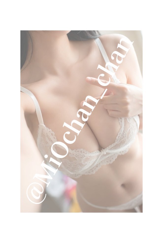 MiOchan_chan's tweet photo. はじめたー.ᐟ.ᐟよろしくです࣪ 𑊢♡
❥ #裏アカ女子 #裏垢女子 #裏垢男子と繋がりたい https://t.co/tSHZVrTWMW