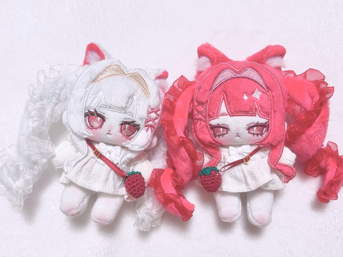 hannnnnnnko02's tweet photo. お揃いのいちごポシェット
🍓miishop様(@miishop0) https://t.co/uuLthwns7E