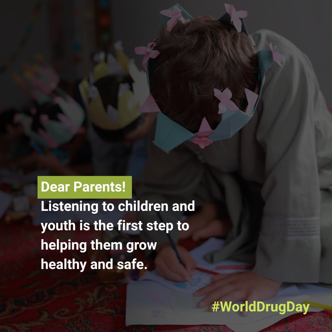hekmatsafi07's tweet photo. Dear Parents!
 Listening to children and youth is the first step to helping them grow healthy and safe.
@UNODC_COAFG @WHOAfghanistan
@UNV_Afghanistan
#WorldDrugDay https://t.co/hzkydGG9AV