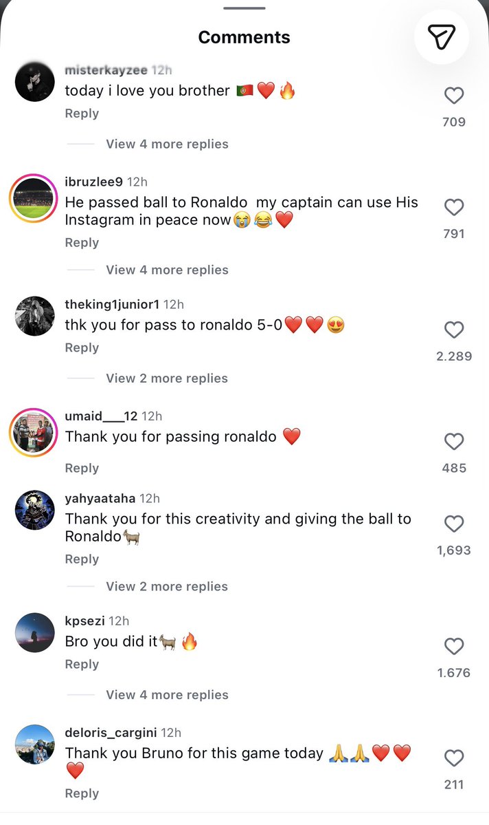Blessing_Olivi's tweet photo. Cristiano Ronaldo fans are something else, they are hyping up Bruno. 😂 https://t.co/SPz00cwW3F
