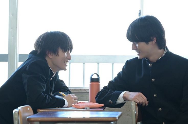 040420o4's tweet photo. ft. my fav highschool jbls https://t.co/wIcx4cFiKd