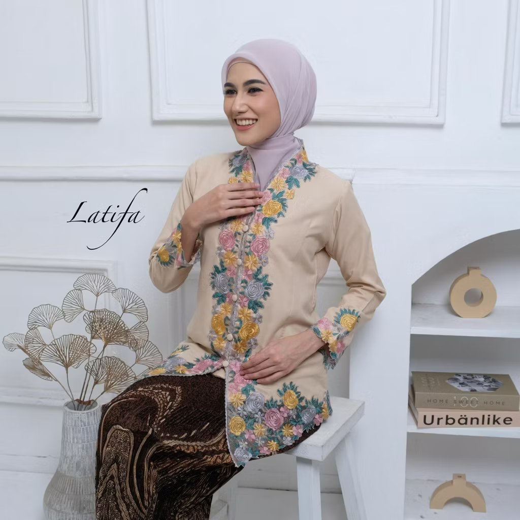 queennursafitri's tweet photo. Ternyata kebaya encim tuh cantik juga ya keliatan anggun banget❤️
•https://t.co/Iv5sbZ4zVk
• https://t.co/054tzyDbfk https://t.co/3WxOUsFA38