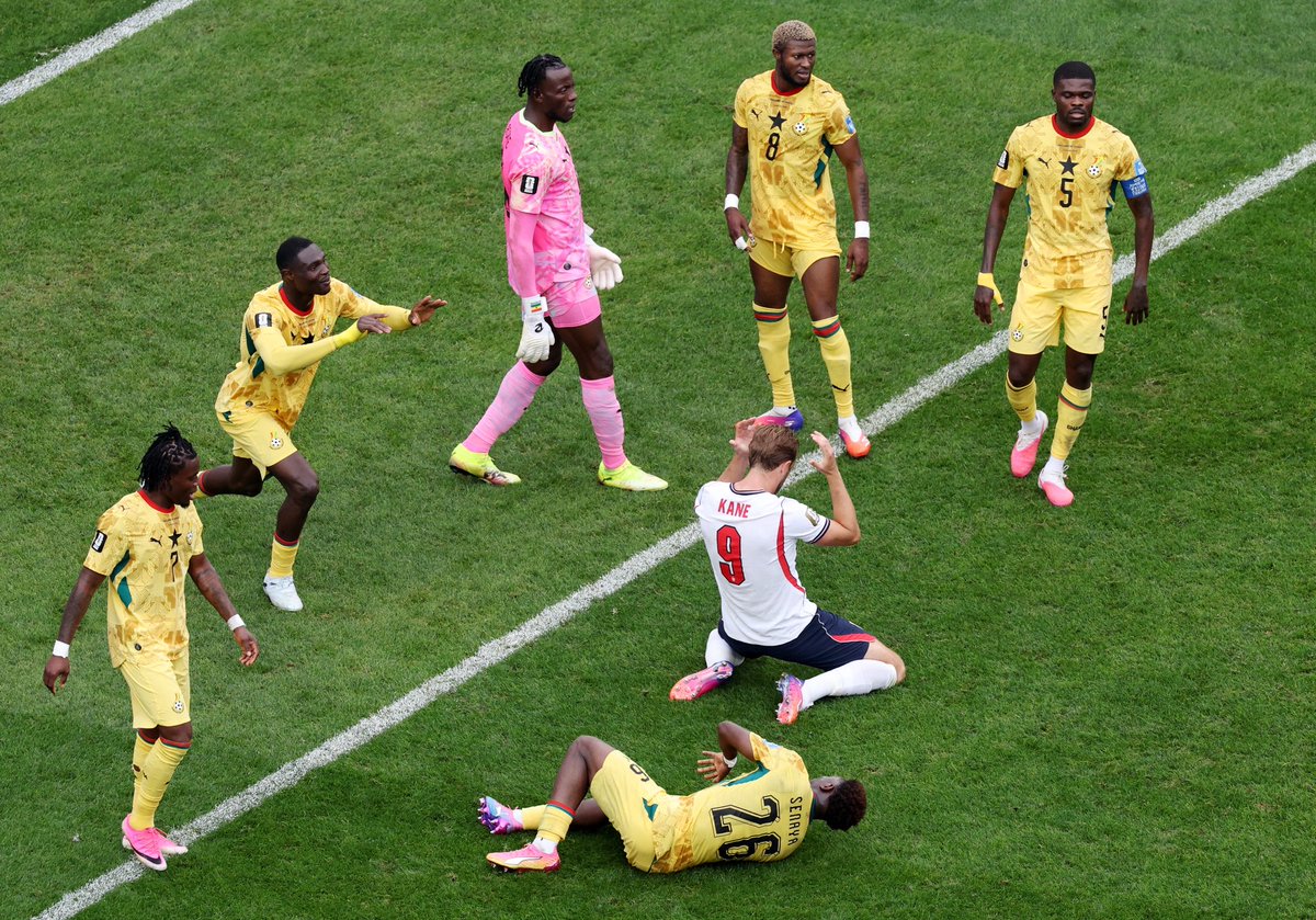 AfroStat's tweet photo. 🌍 African nations at the 2026 World Cup after matchweek two

❇️ 20 matches 
✅ 5 wins (25%)
✳️ 7 draws (35%)
❎ 8 defeats (40%)

🟡 19 goals scored
🔴 31 goals conceded

↔️ Undefeated: Ghana, Cape Verde, Egypt, Morocco 
⬆️ Yet to concede: Ghana 
⬇️ Eliminated: Tunisia https://t.co/68gPjfU4y7