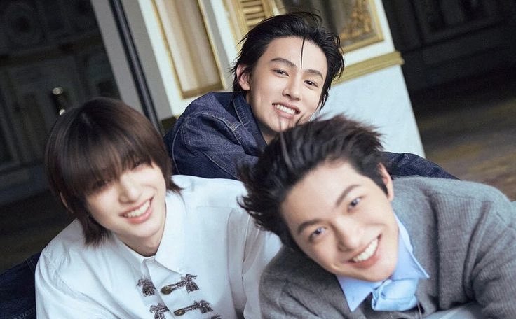 ahneomy's tweet photo. IM LIVING FOR THIS TRIO https://t.co/nvSyW0sCcE