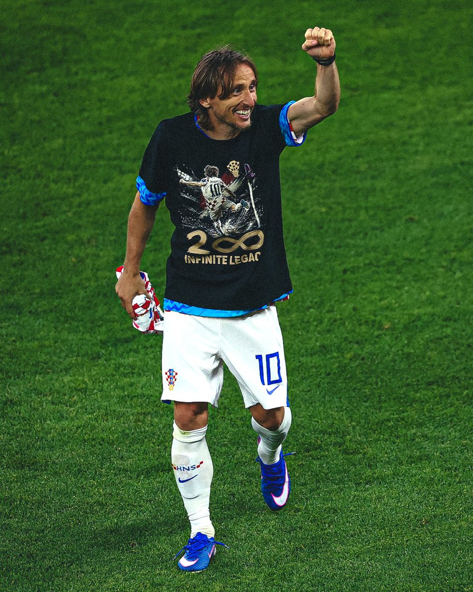 SerieA's tweet photo. ♾ legacy. https://t.co/EoCpIZKWpR