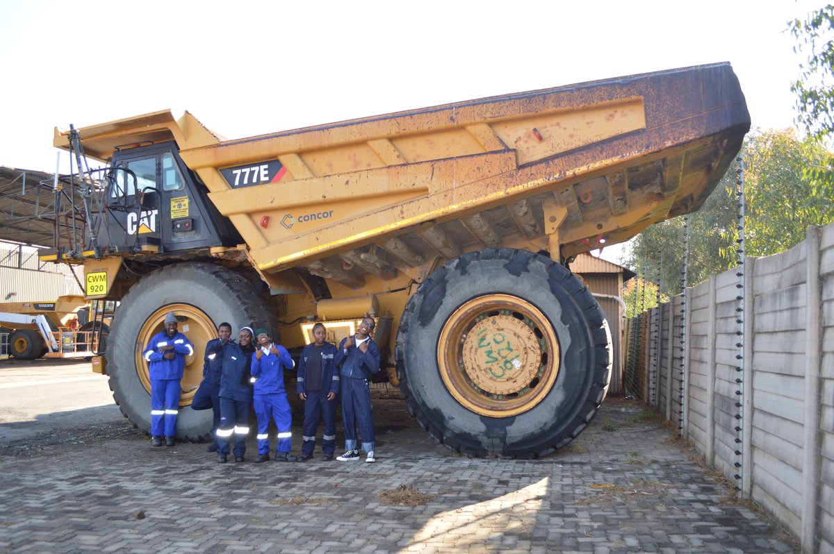 ConcorConstruct's tweet photo. Youth Month Spotlight: From Classroom to Construction Site 
Proud to partner with John Orr Engineering School of Specialisation to give Grade 11 and 12 learners valuable exposure to careers in construction, engineering and the built environment.

#BuildToLast #YouthMonth https://t.co/mNNhsRS3BB
