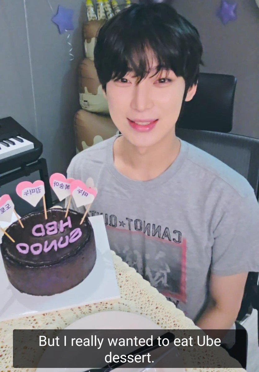 junilluvbot's tweet photo. Sunoo and his love for ube cake https://t.co/SfrF65hUzn
