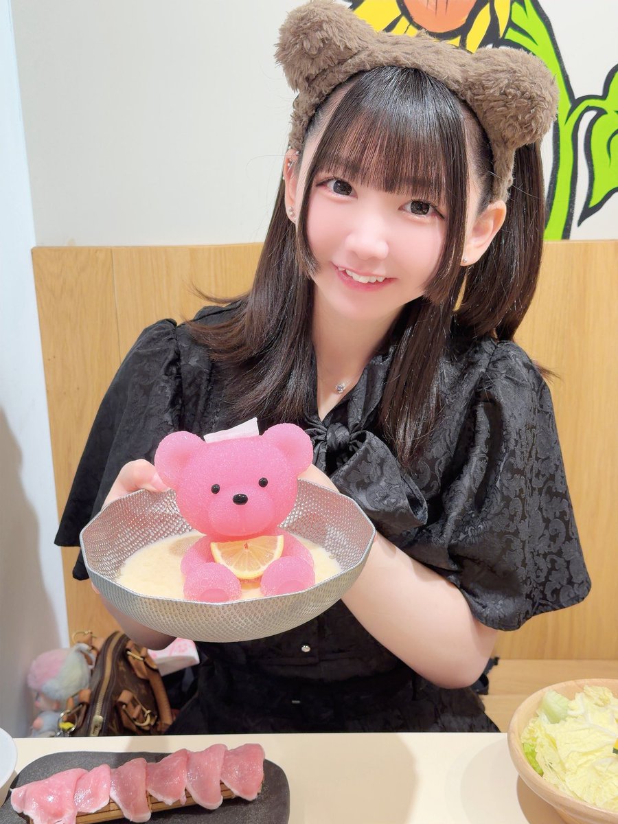 futonzz's tweet photo. 女全員切るから付きワホーʕ◍·̀Ⱉ·́◍ʔ https://t.co/oLktUH4KEk