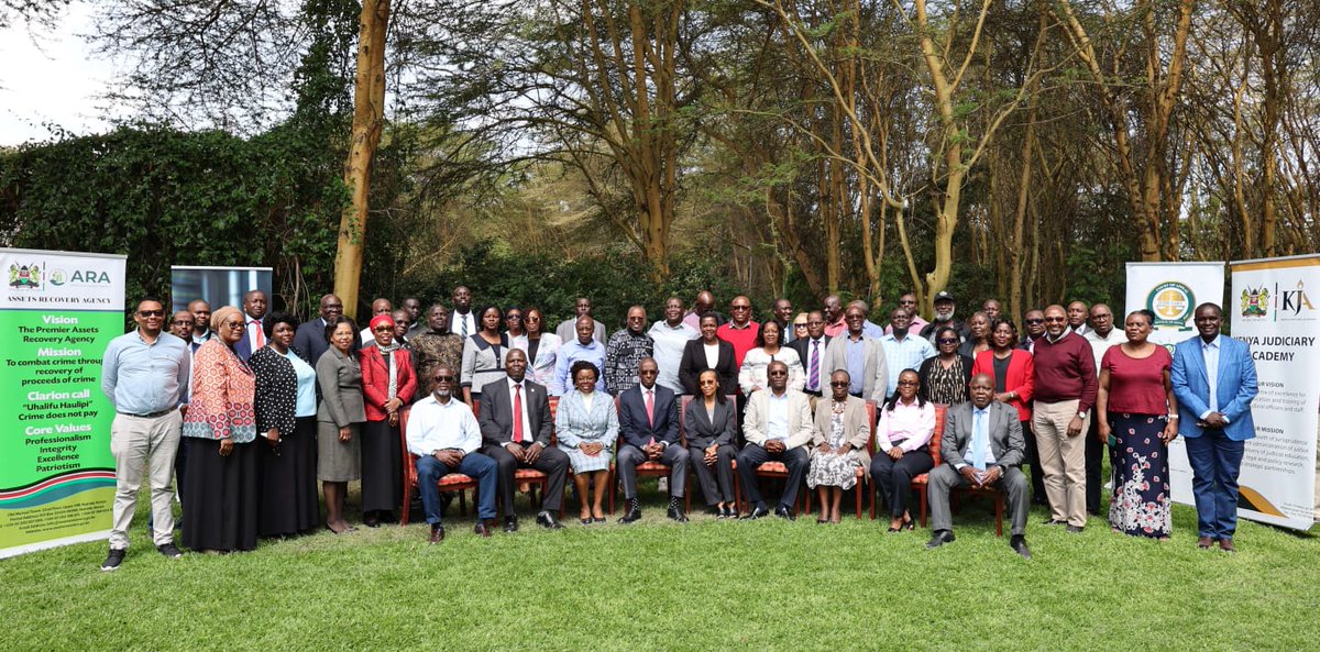 ARAOfficial_KE's tweet photo. ARA in collaboration with the Kenya Judiciary Academy and other stakeholders, yesterday commenced a specialized CJE programme on asset recovery and anti-corruption for Hon. Judges of the COA and the ACEC Court
#AssetRecovery #JusticeSector @KJA_Kenya  @Kenyajudiciary @EACCKenya https://t.co/PpLss2AtAq