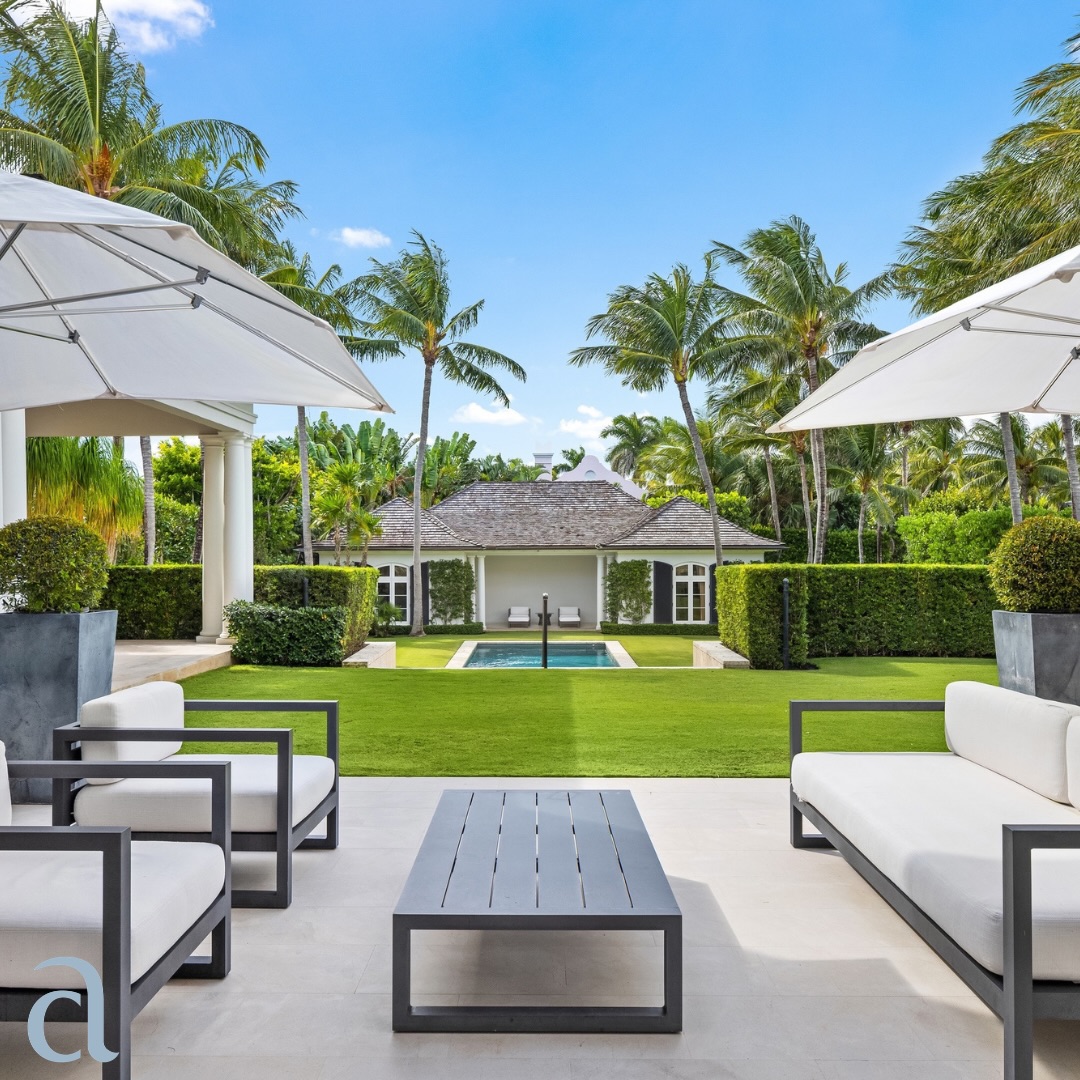 InterioorDesign's tweet photo. Palm Beach Oceanfront Estate https://t.co/og1ovRYl26