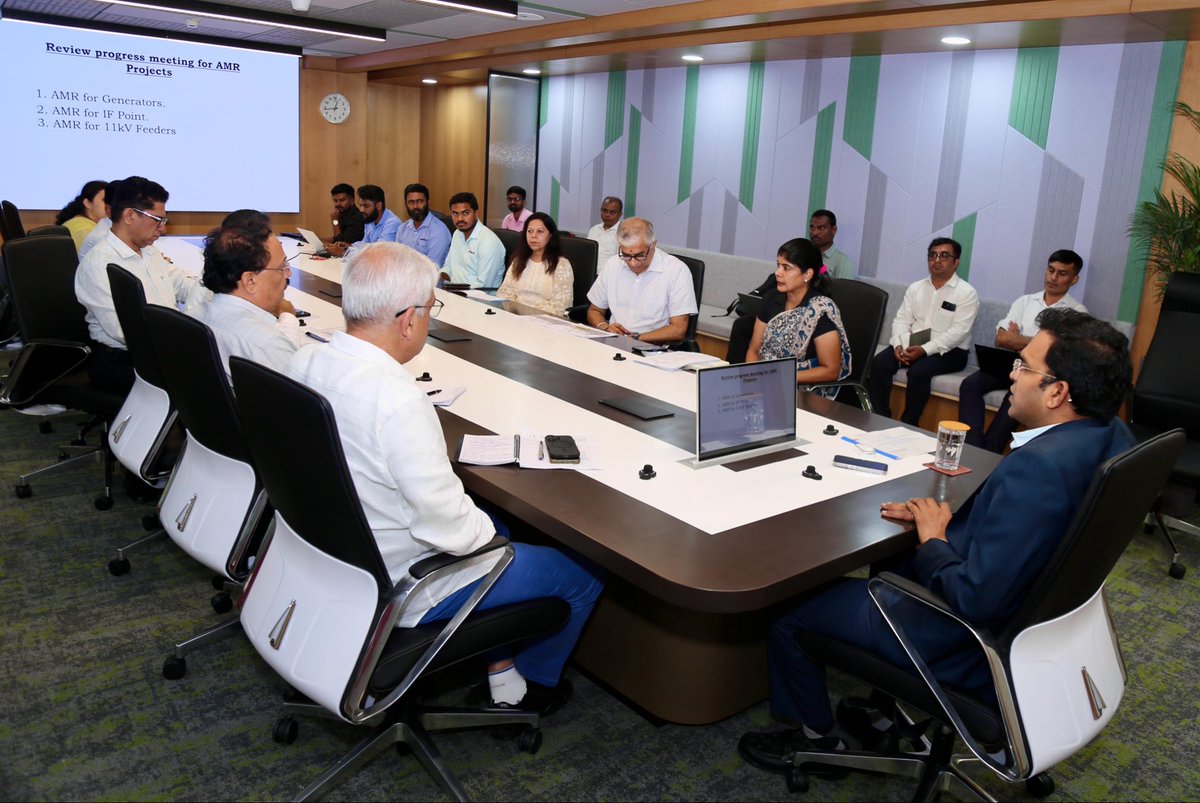 kptcl_official's tweet photo. Dr. @PrasathIas, IAS, MD, KPTCL chaired a review meeting on the progress of Automatic Meter Reading (AMR) projects at Indhana Bhavana, Bengaluru. 

Also present were Shri Giridhar Kulkarni, Director (Projects), Shri Vishwanath Naik, Director (Operations) &amp; other senior officials https://t.co/y5DsjSn0hH